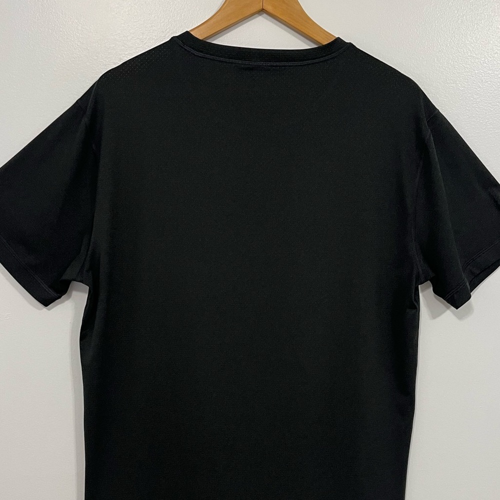 Vuori Mens Tradewind Performance Short Sleeve Tee Shirt 2.0 Black Heather L - Picture 7 of 11